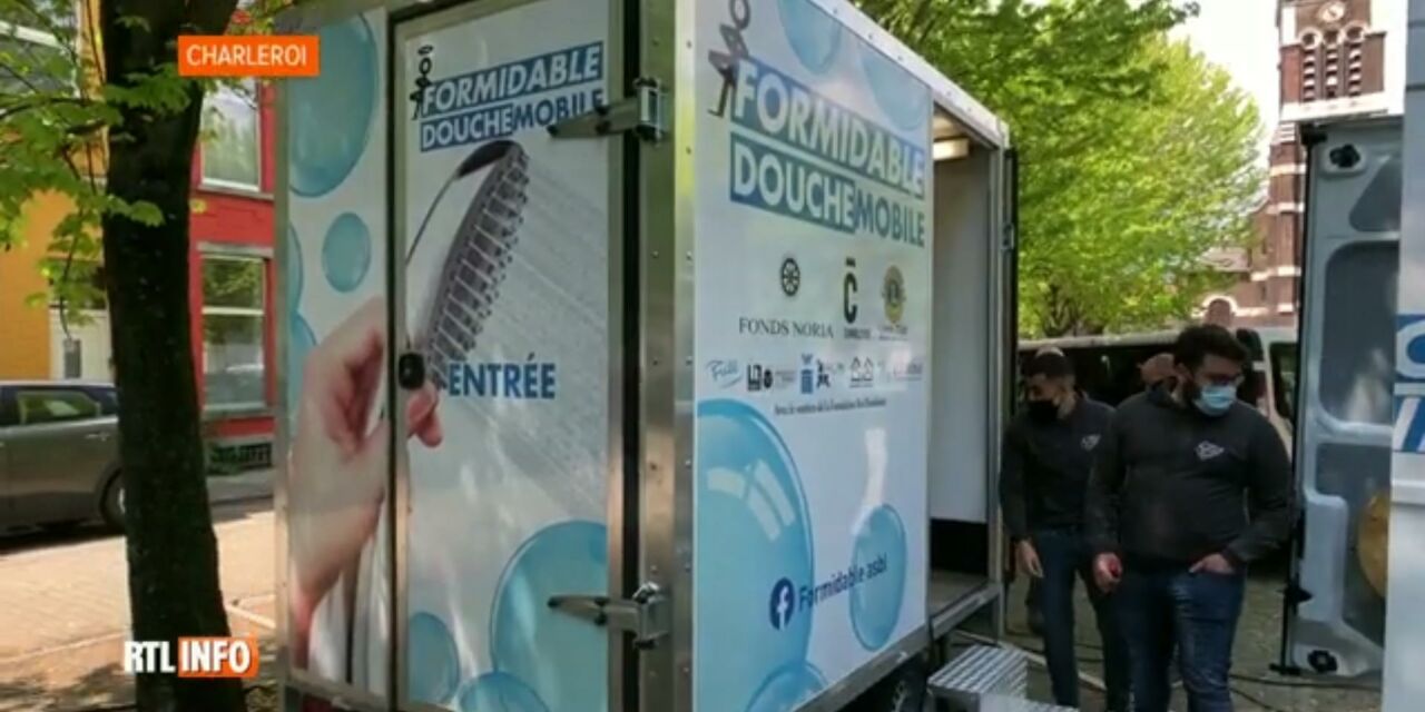 Douche mobile à Charleroi - RTL